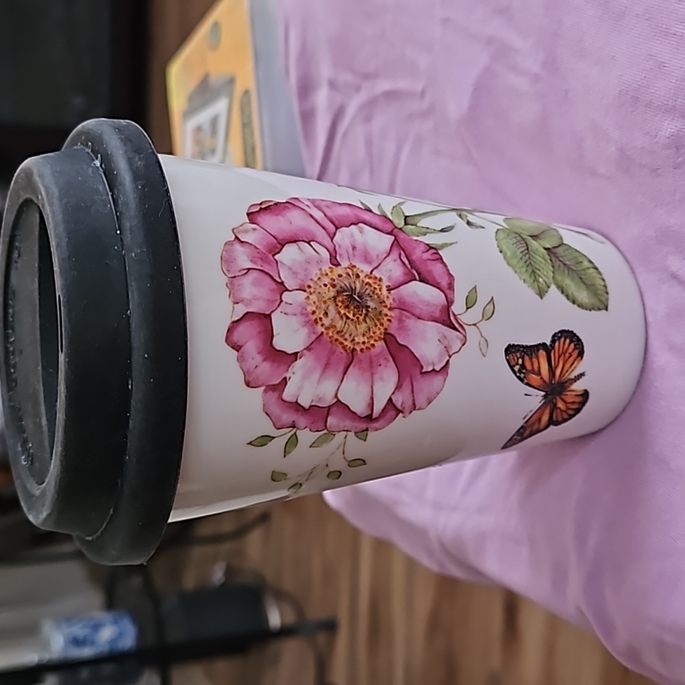 Lenox Butterfly Meadow Ceramic Covered Mug